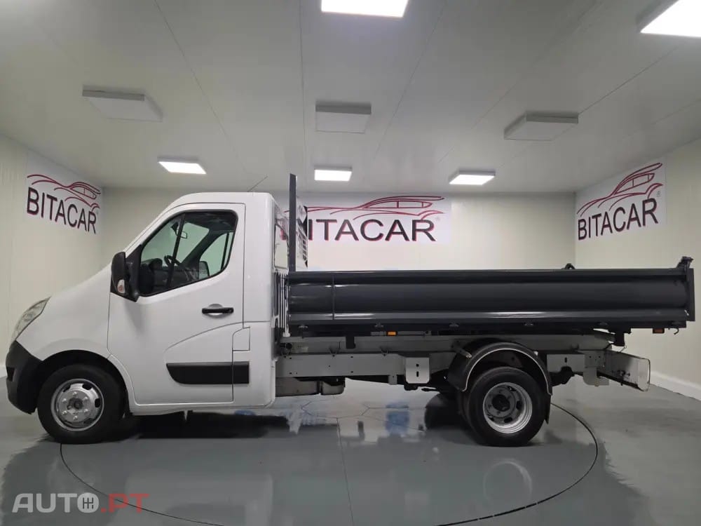 Renault Master 2.3 DCI 130CV BASCULANTE