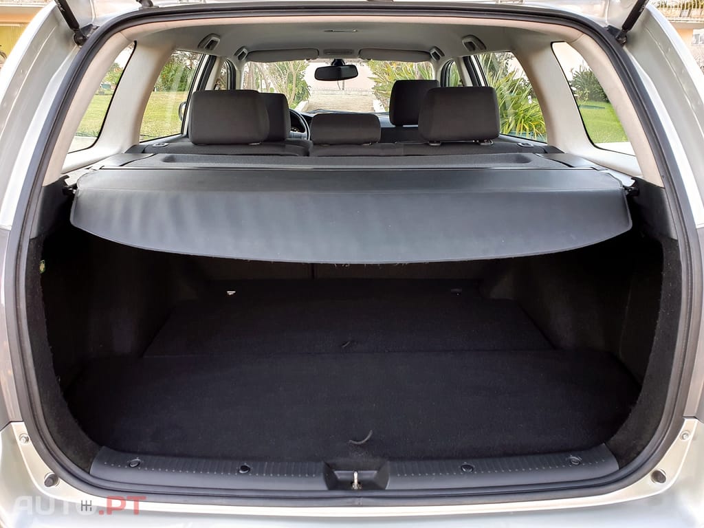 Toyota Corolla Stationwagon 1.4 D-4D Sol