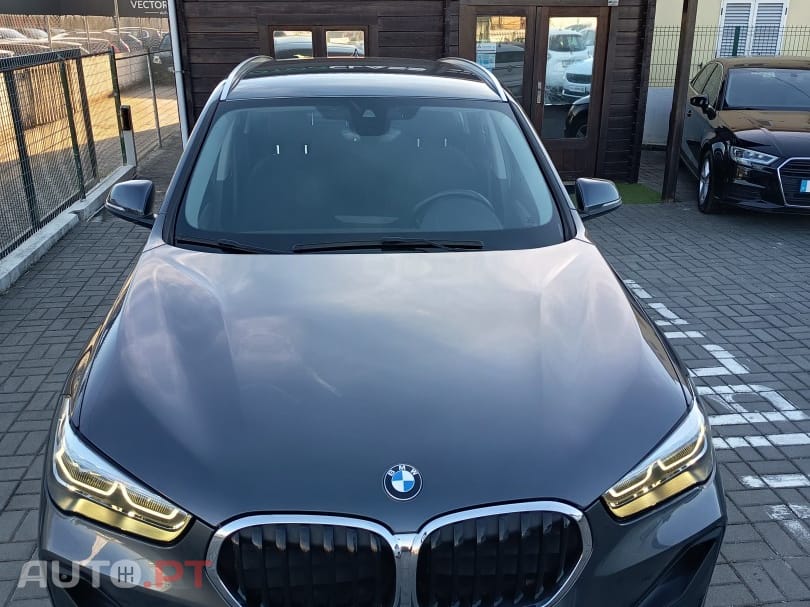 BMW X1 25 e xDrive Corporate Edition