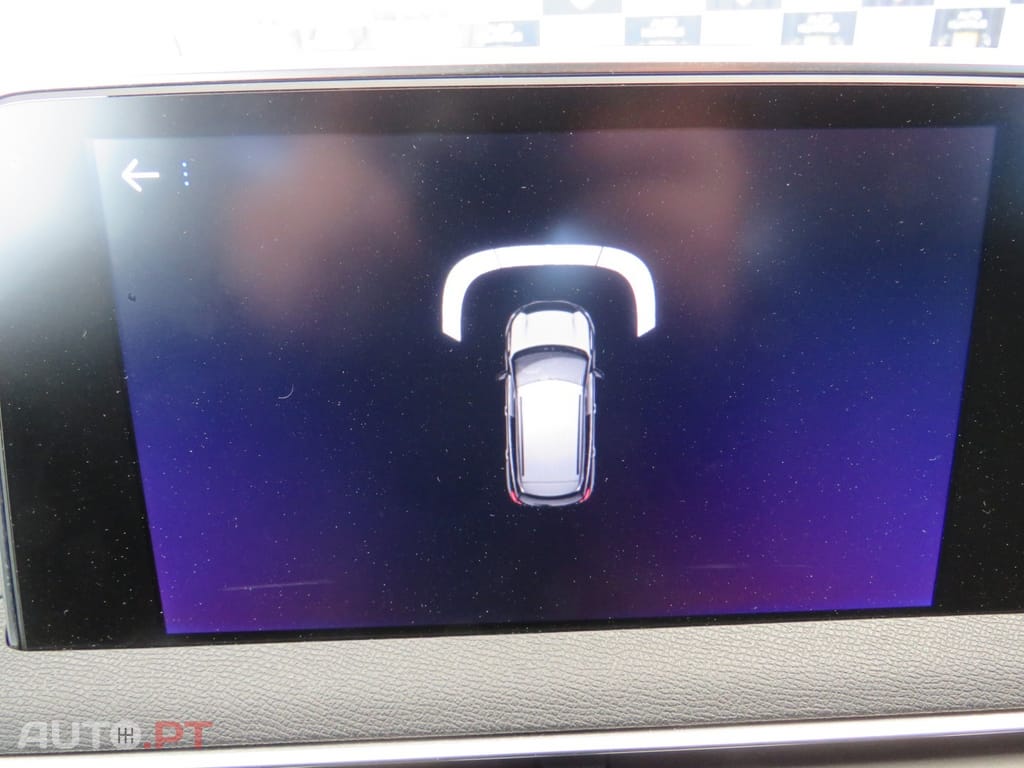 Peugeot 3008 1.5 BlueHDi Allure EAT8