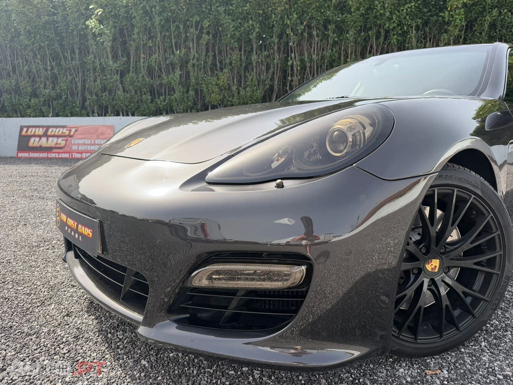 Porsche Panamera Turbo PDK