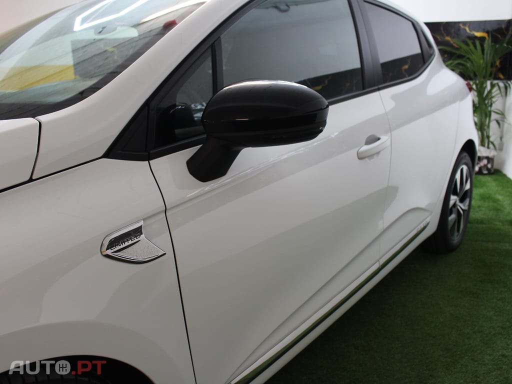 Renault Clio 1.0 TCe Limited Bi-Fuel