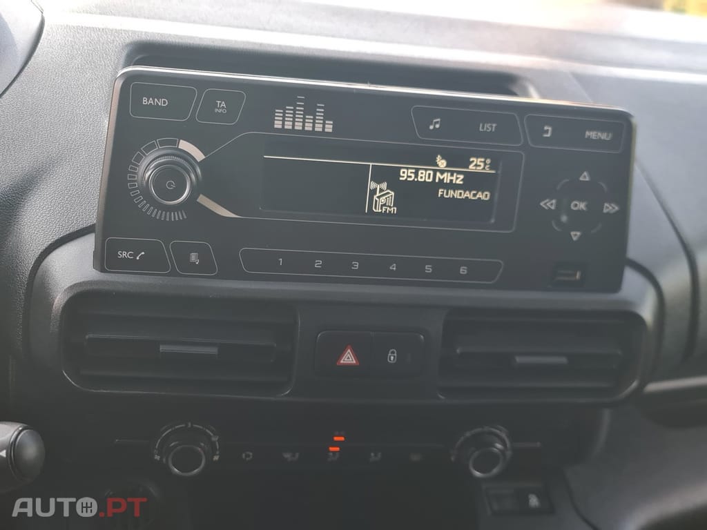 Peugeot Partner 1.6 BlueHDi Confort