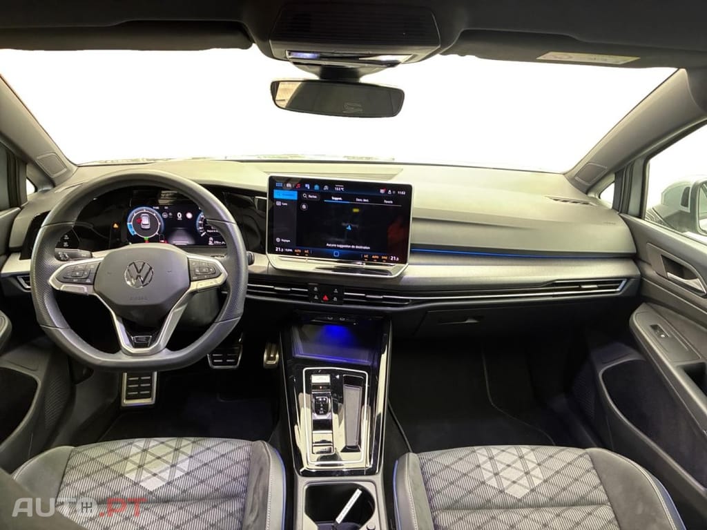 Volkswagen Golf 2.0 TDi SCR R-Line DSG7
