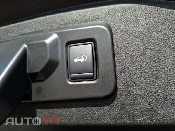 Renault Espace 1.2 E-Tech full hybrid 200cv iconic