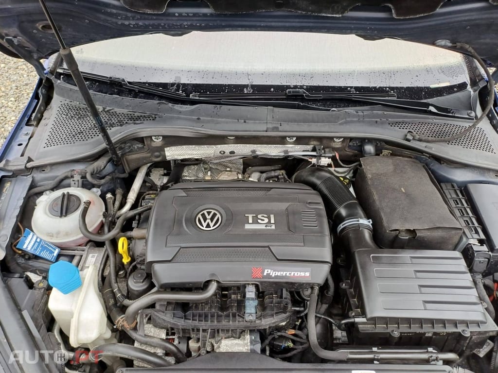 Volkswagen Golf 2.0 TSI OPF 4Motion DSG R Performance