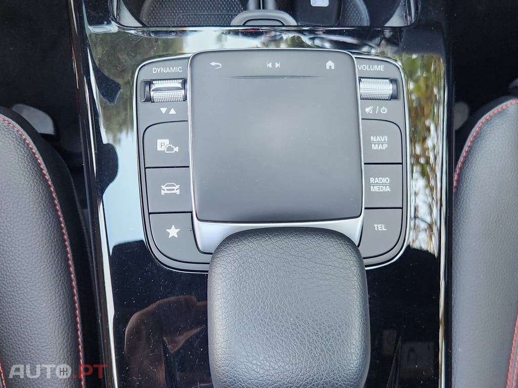 Mercedes-Benz CLA 200 d Shooting Brake 8G-DCT AMG Line