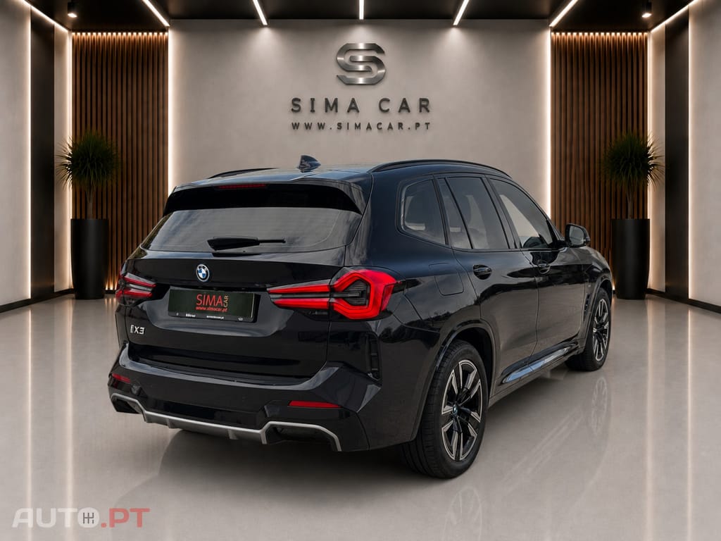 BMW iX3 M Sport Inspiring — fotografia 3