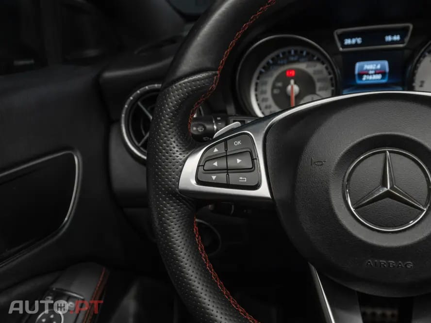 Mercedes-Benz CLA 220 d Shooting Brake AMG Line Aut.