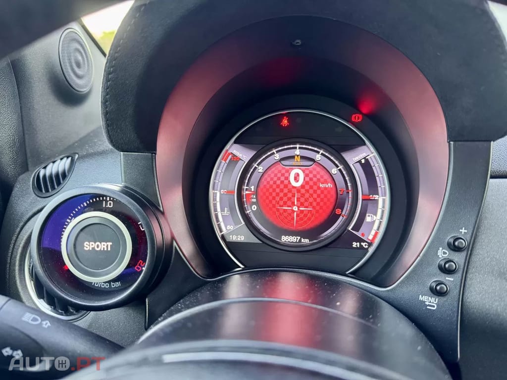 Abarth 595 1.4 T-Jet Competizione MTA