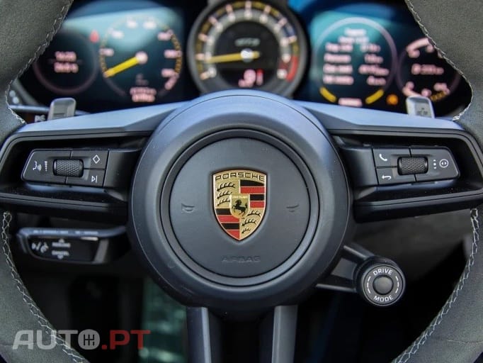 Porsche 911 com lift