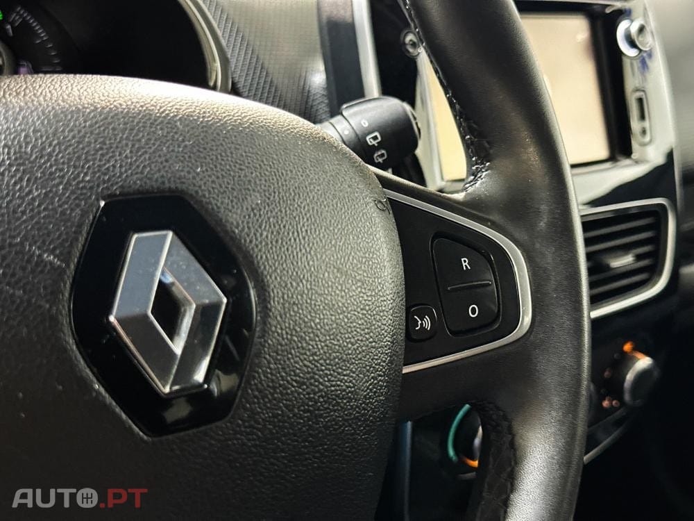 Renault Clio Sport Tourer ST Limited Edition