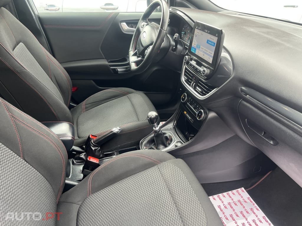 Ford Puma 1.0 EcoBoost MHEV ST-Line