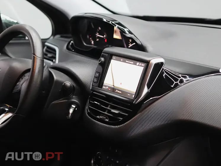 Peugeot 208 1.2 PureTech Style — fotografia 15