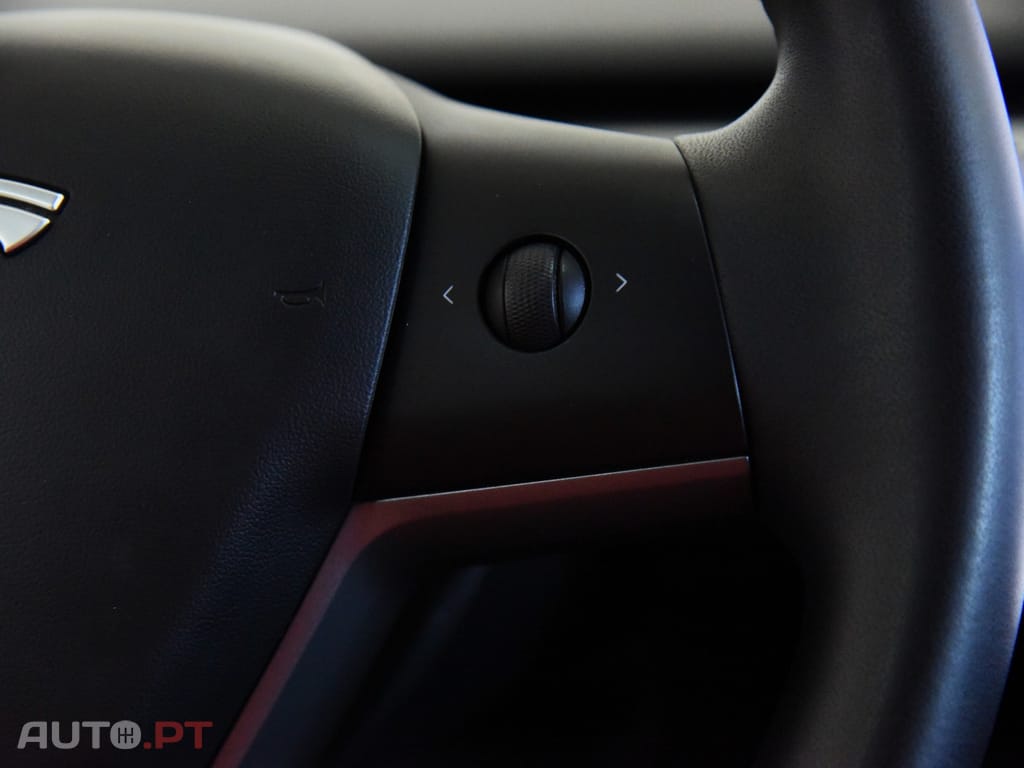 Tesla Model 3 Long-Range Dual Motor AWD
