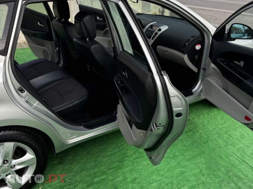 Kia Ceed SW 1.4 CVVT LX