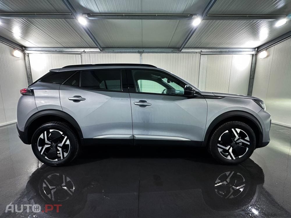 Peugeot 2008 Hybrid 145 e-DSC Allure