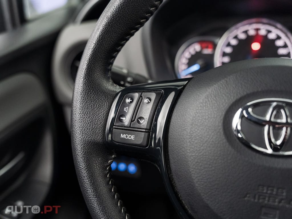 Toyota Yaris 1.0 VVT-i Comfort