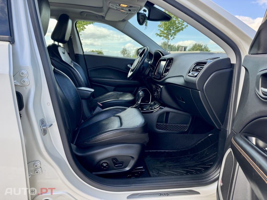 Jeep Compass 2.0 M-Jet Limited Auto