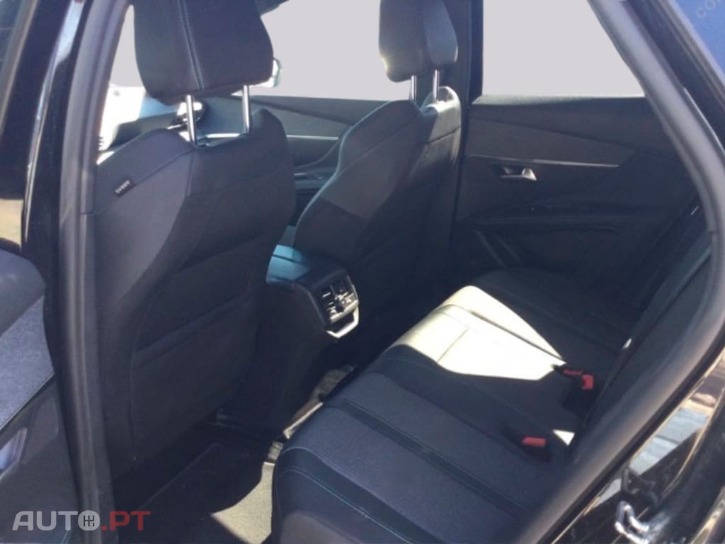 Peugeot 3008 Allure PHEV I.V.A DEDUTIVEL