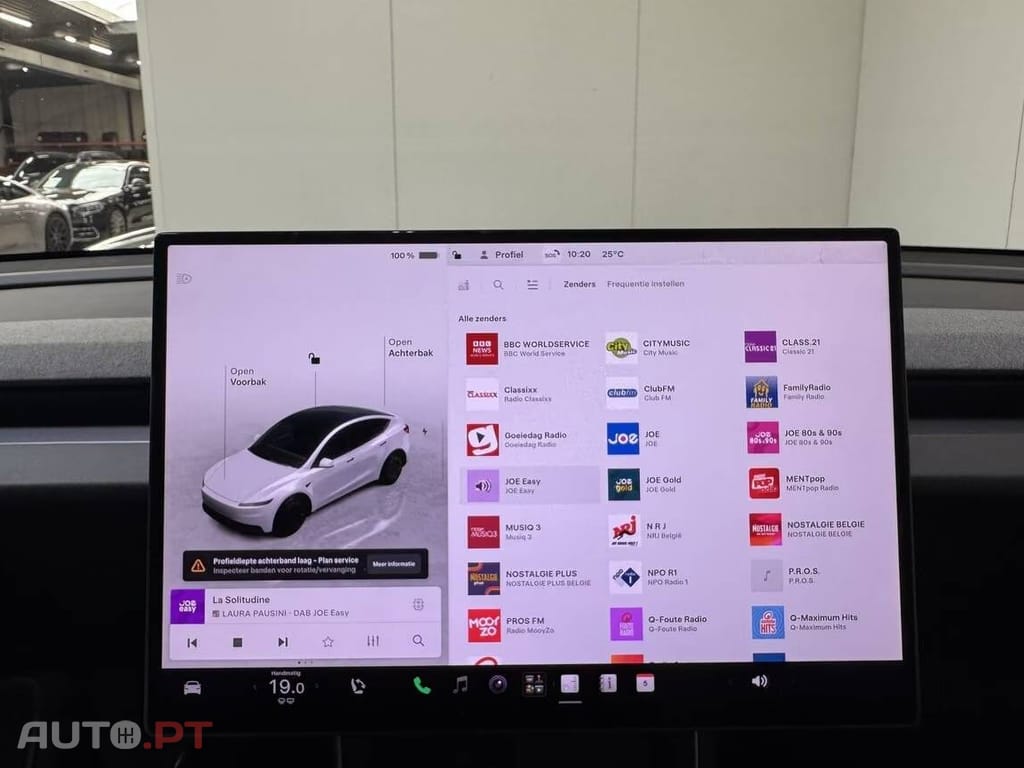 Tesla Model Y Standard Range