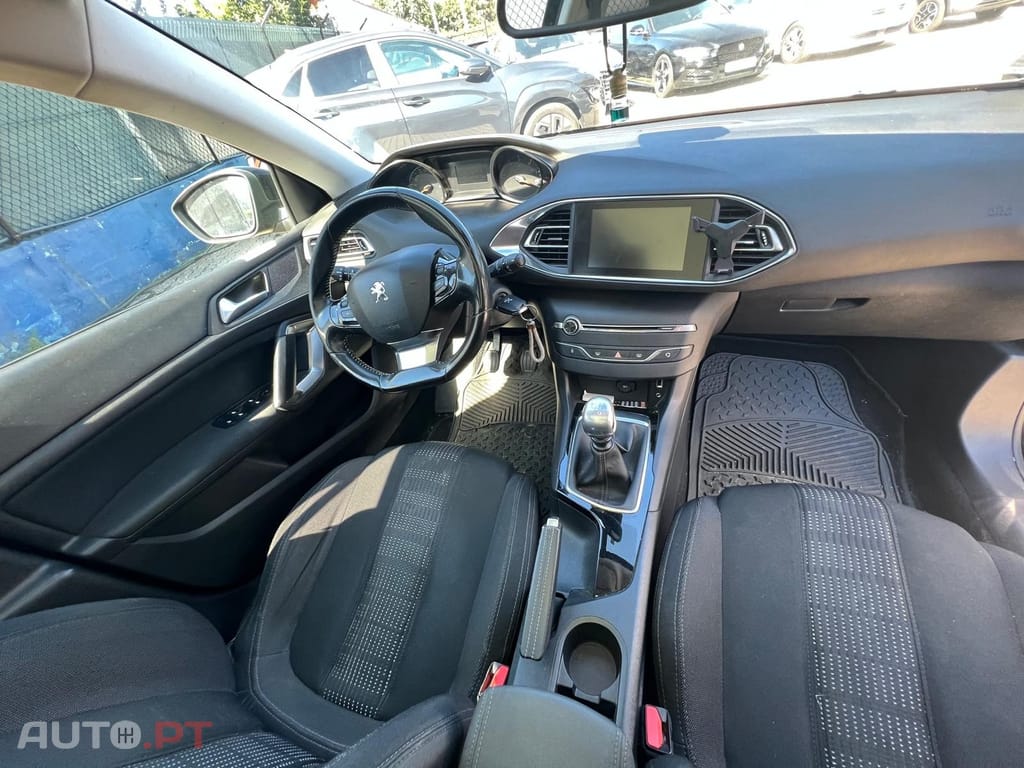 Peugeot 308 SW 1.6 BlueHDi Allure
