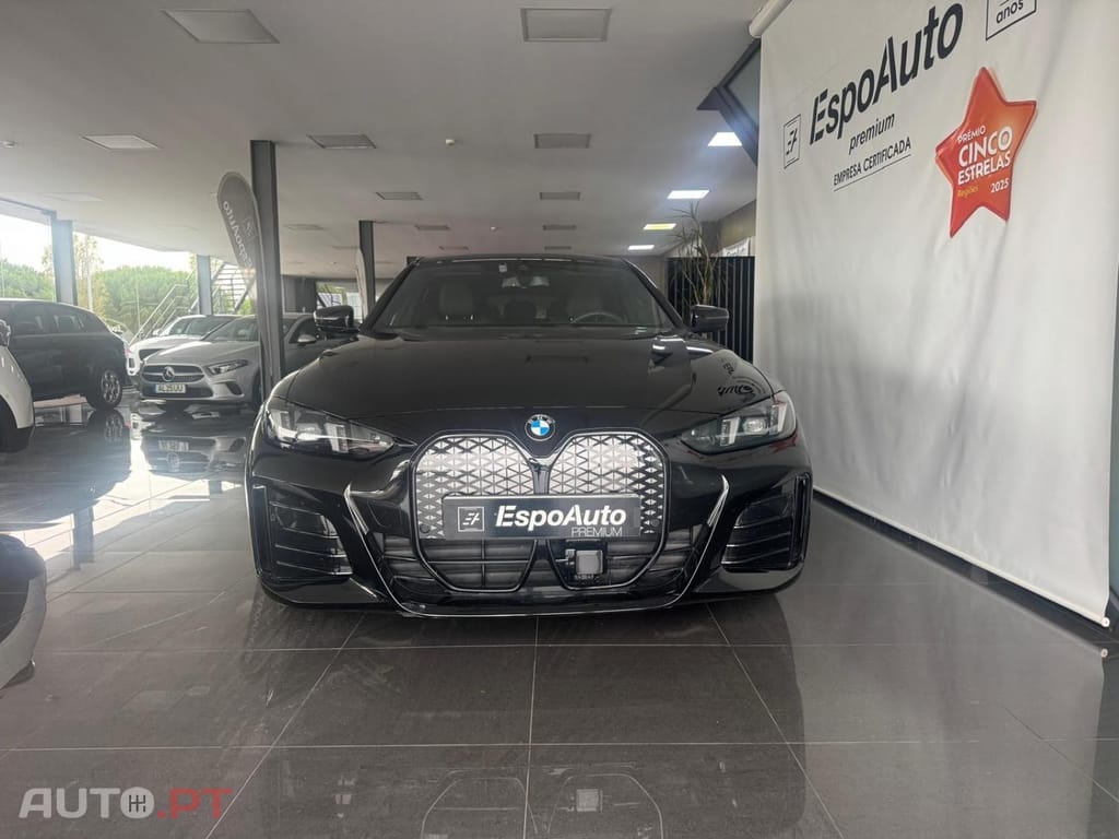 BMW i4 eDrive40 Edição Desportiva M