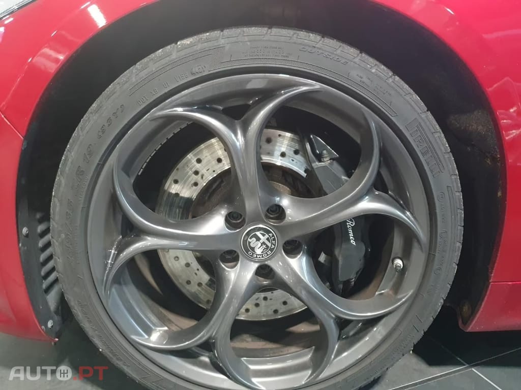 Alfa Romeo Giulia 2.9 Bi-Turbo Quadrifoglio AT8
