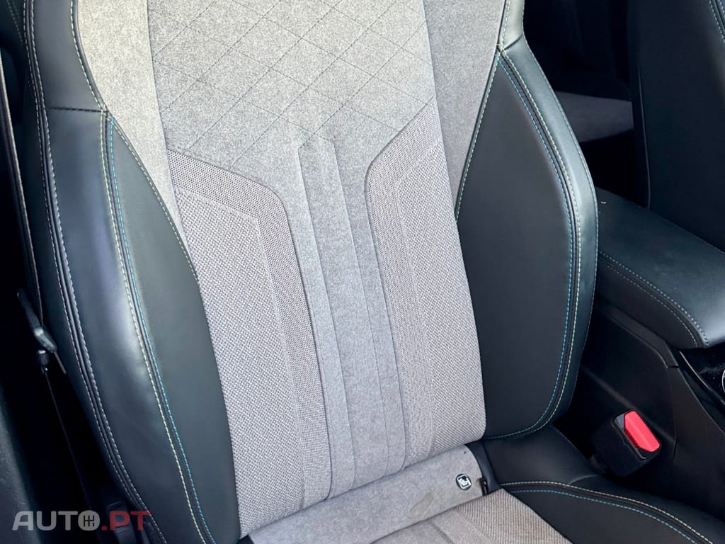 Peugeot E-208 50 kWh GT Line