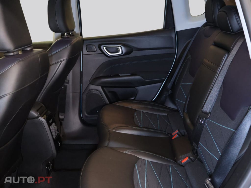 Jeep Compass 4xe Upland 240cv 