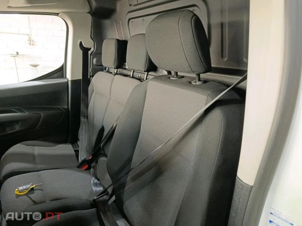 Peugeot Partner 1.5 BlueHDi Premium Standard