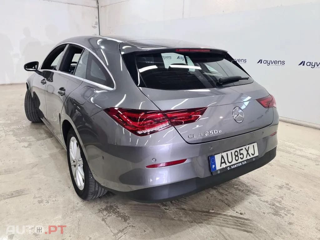 Mercedes-Benz CLA 250 e Shooting Brake Style Plus
