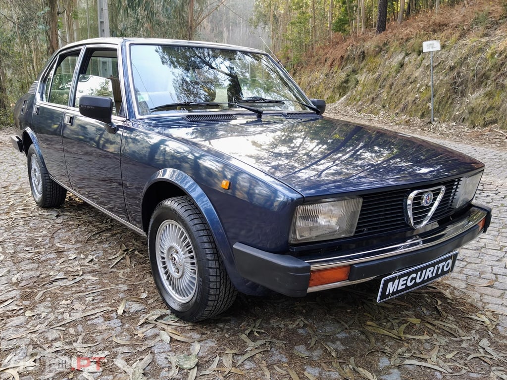 Alfa Romeo Alfetta 2.0L