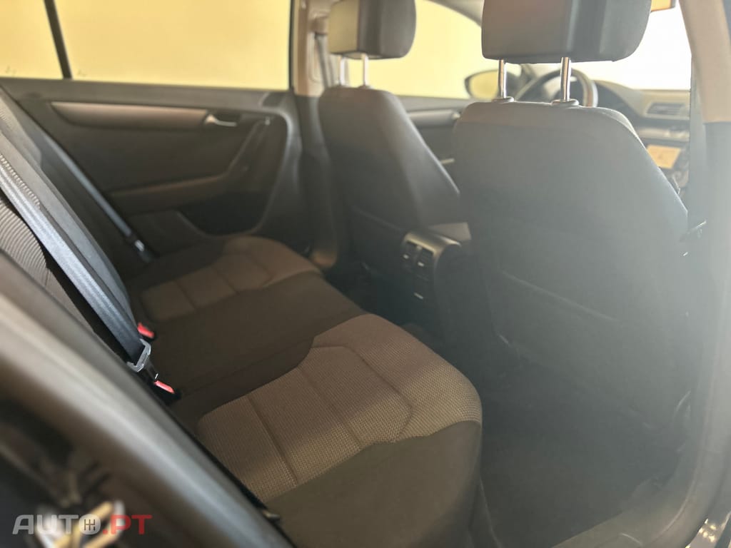 Volkswagen Passat 2.0TDi Trendline Pack
