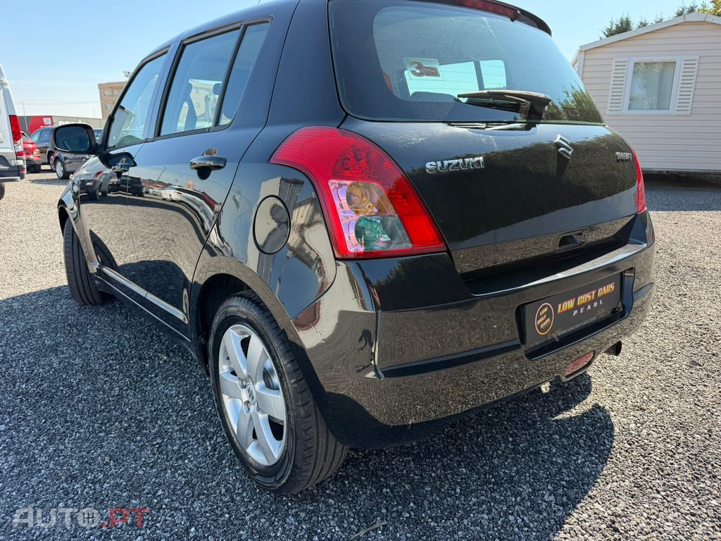 Suzuki Swift 1.3 DDiS GL