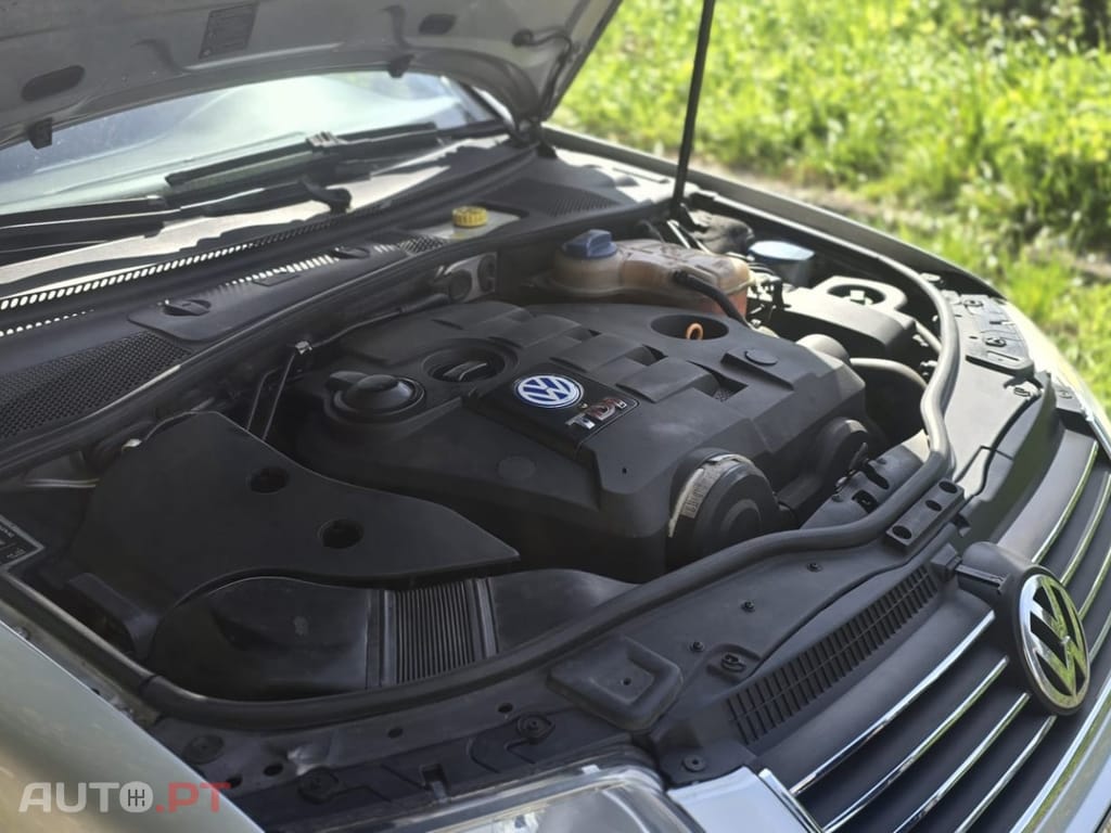 Volkswagen Passat 1.9 TDi Highline