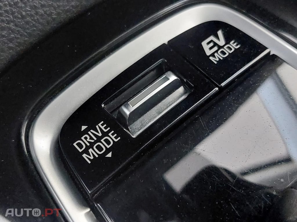 Toyota Corolla 1.8 Hybrid Exclusive