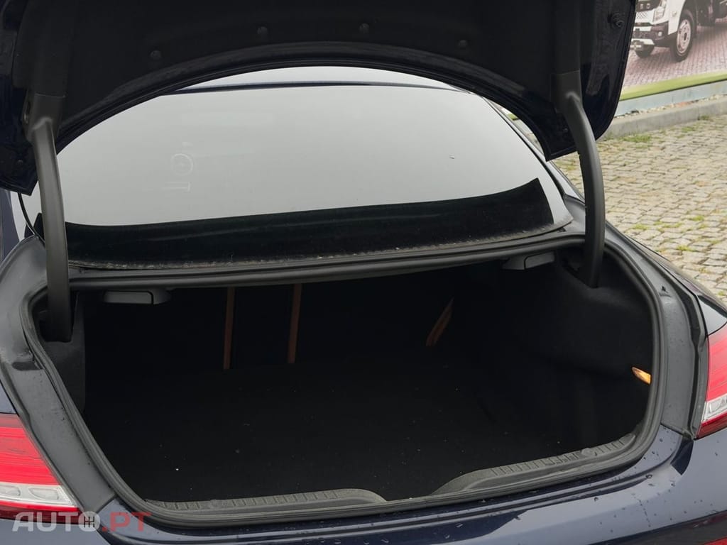 Mercedes-Benz C 220 COUPE AUTOMATICO
