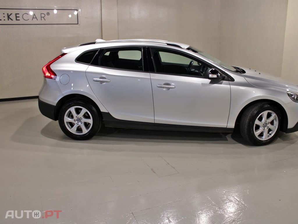 Volvo V40 Cross Country 2.0 D2 Kinetic Geartronic