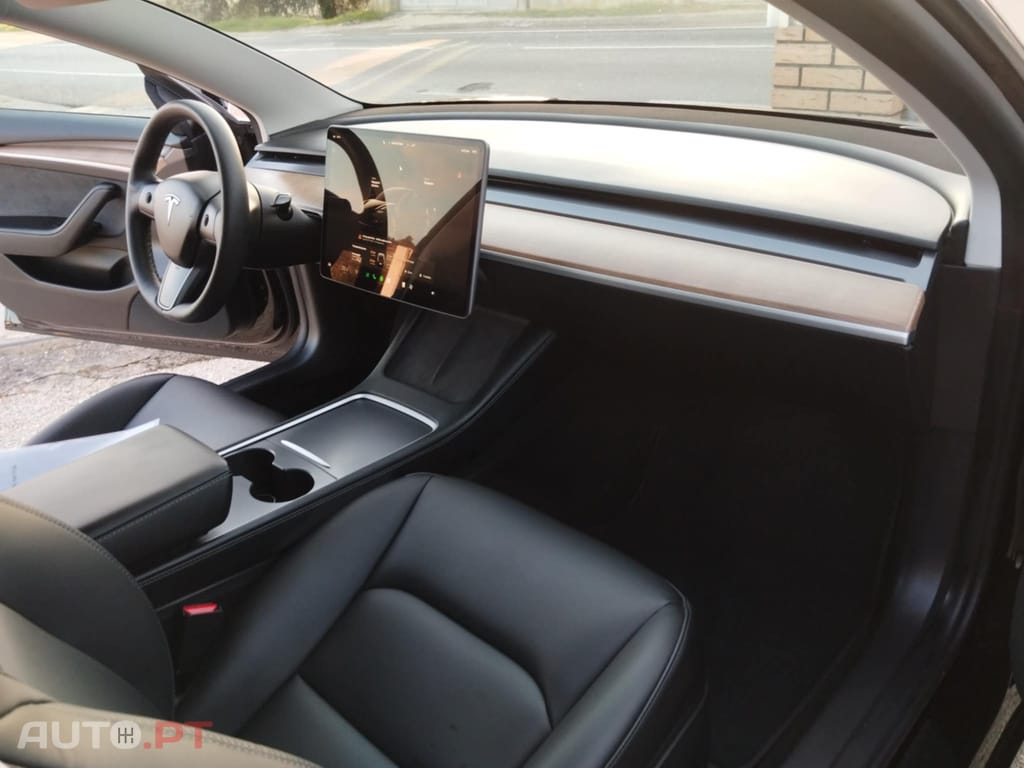 Tesla Model 3 long range dual motor