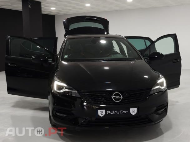 Opel Astra 1.2 T Design & Tech S/S