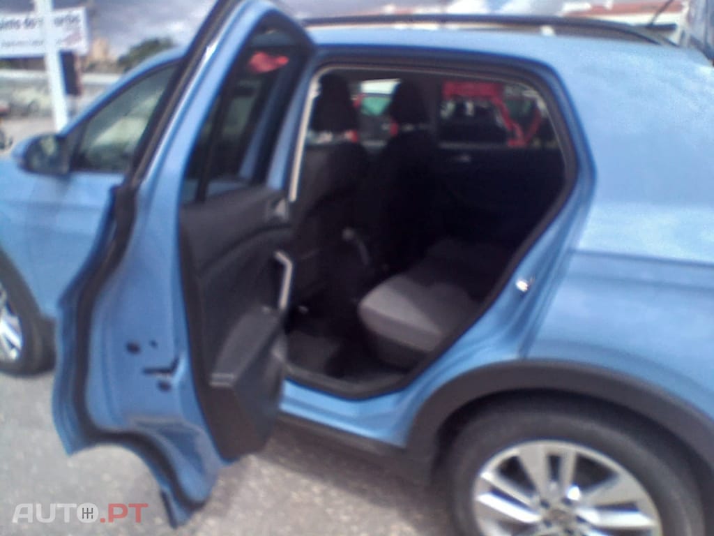 Volkswagen T-Cross 1.0 TSI Urban