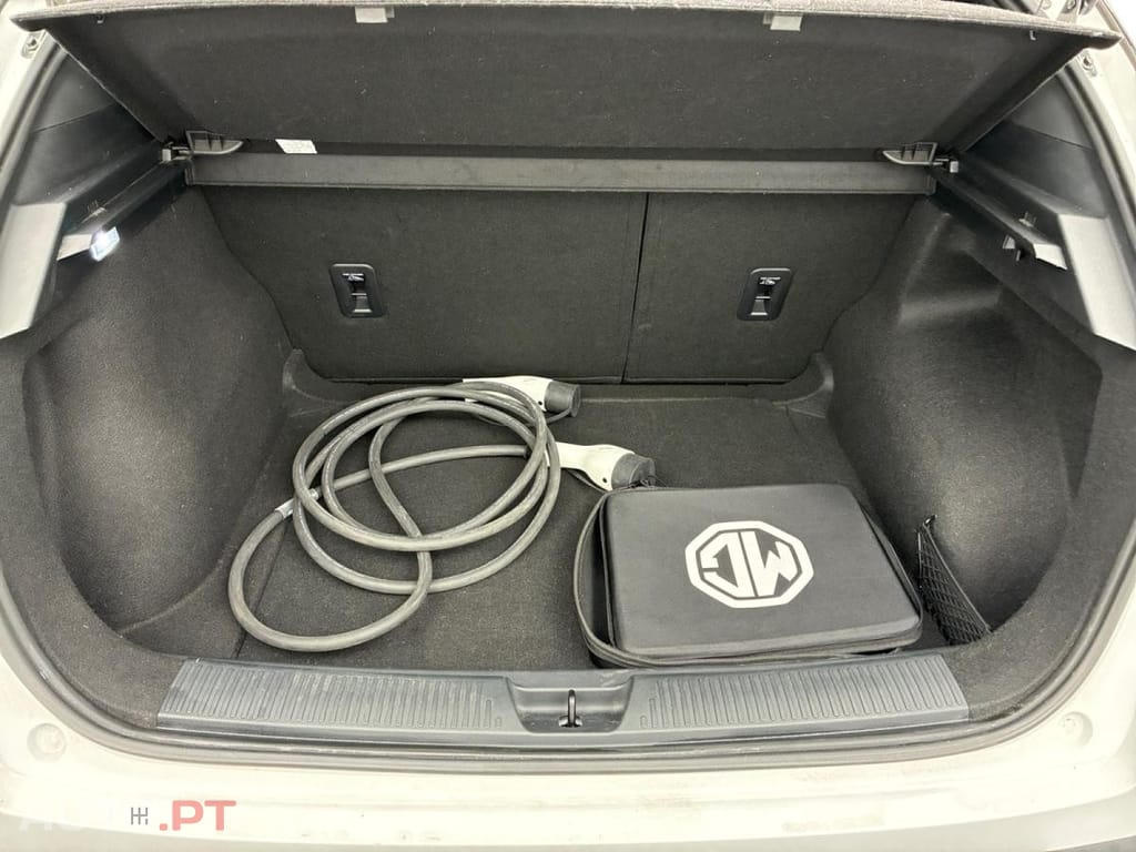 MG MG4 51 kWh Standard