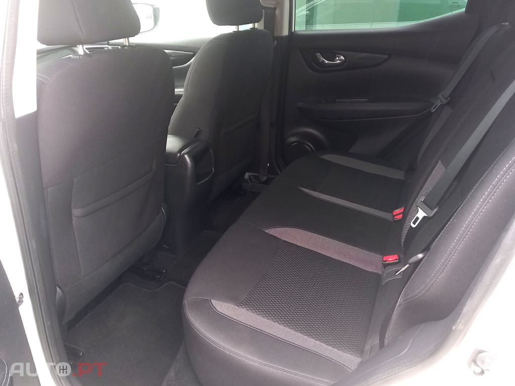 Nissan Qashqai 1.5 dCi N-Connecta Led
