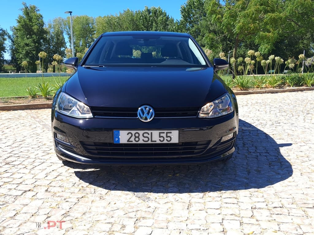 Volkswagen Golf 1.6 TDi BlueMotion Confortline