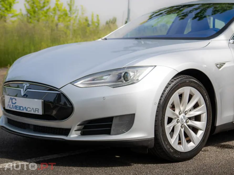 Tesla Model S 70D AWD