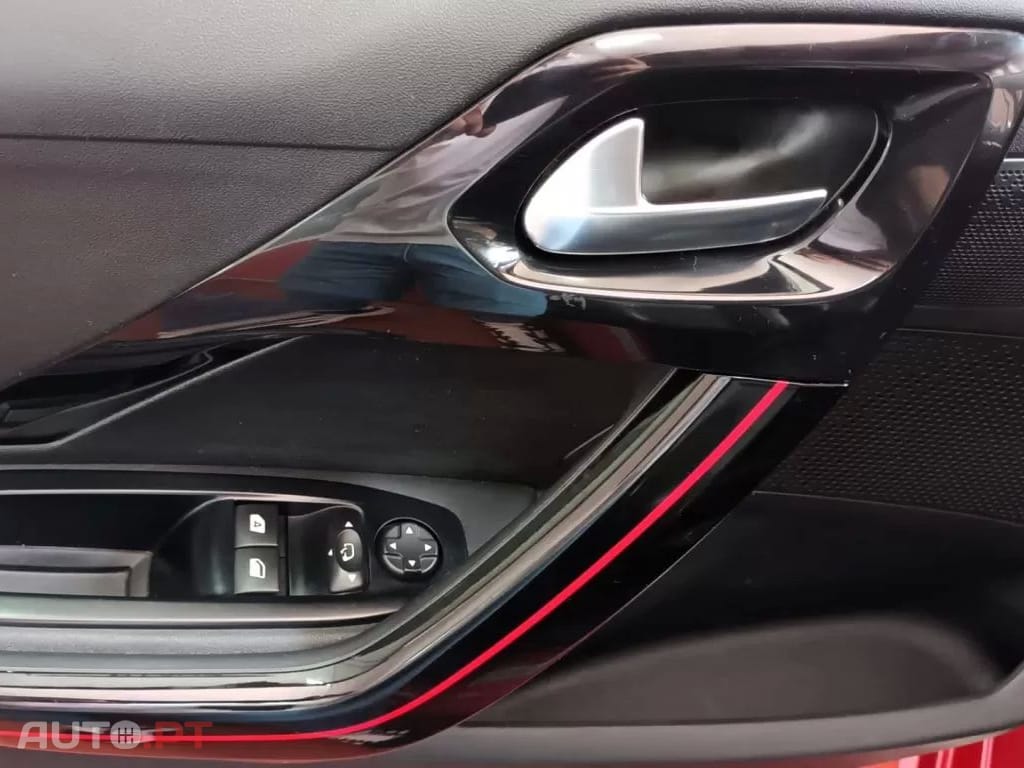 Peugeot 208 1.2 PureTech GT Line