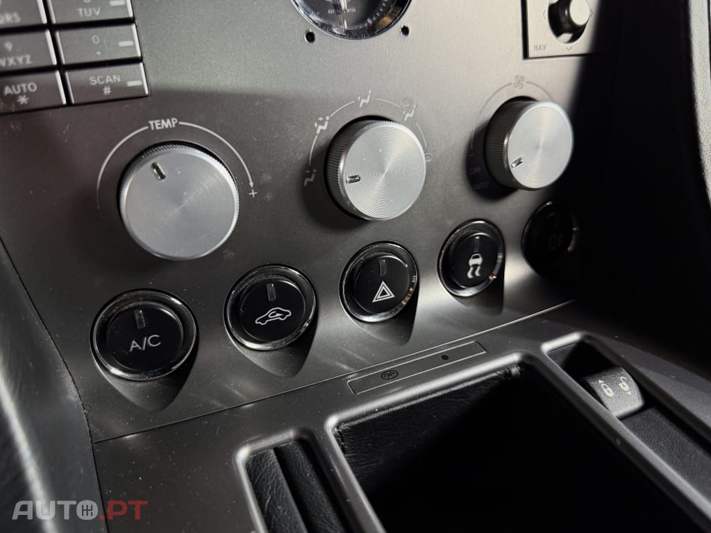 Aston Martin DB9 Volante Touchtronic
