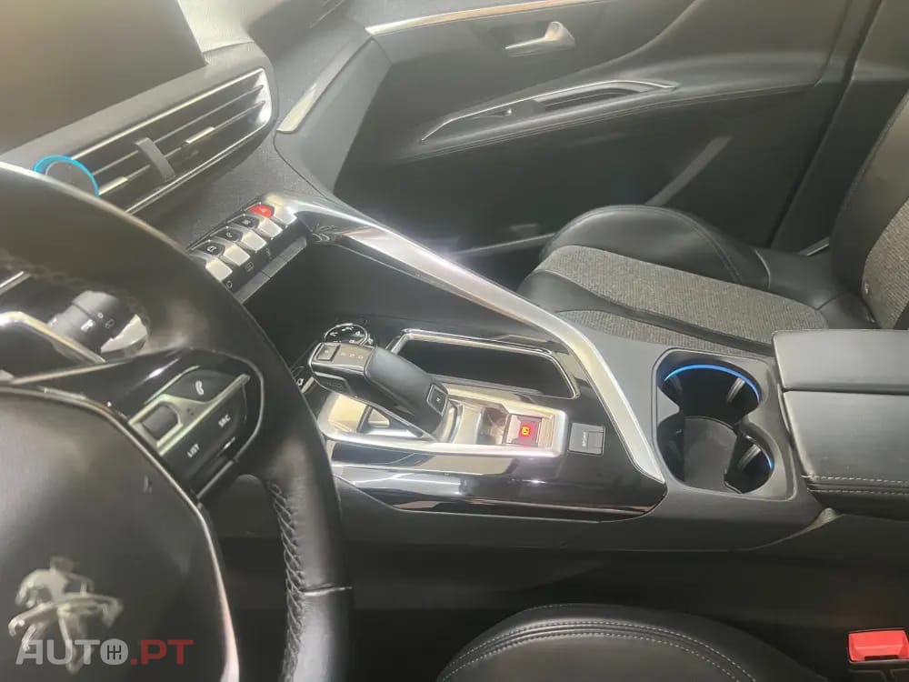 Peugeot 3008 1.5 BlueHDi GT Line J19 EAT8