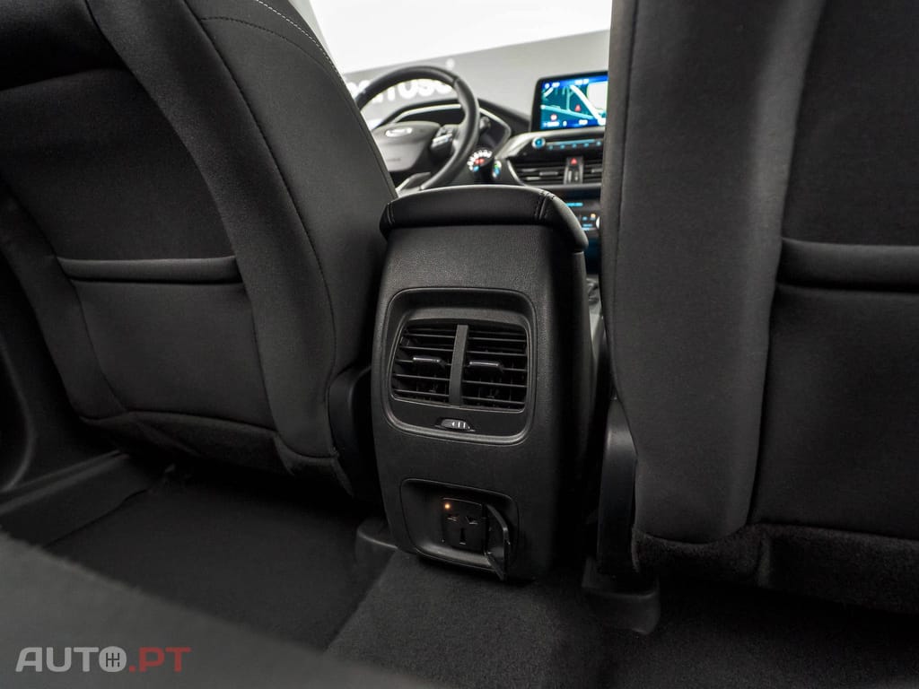 Ford Kuga 2.5 PHEV Titanium